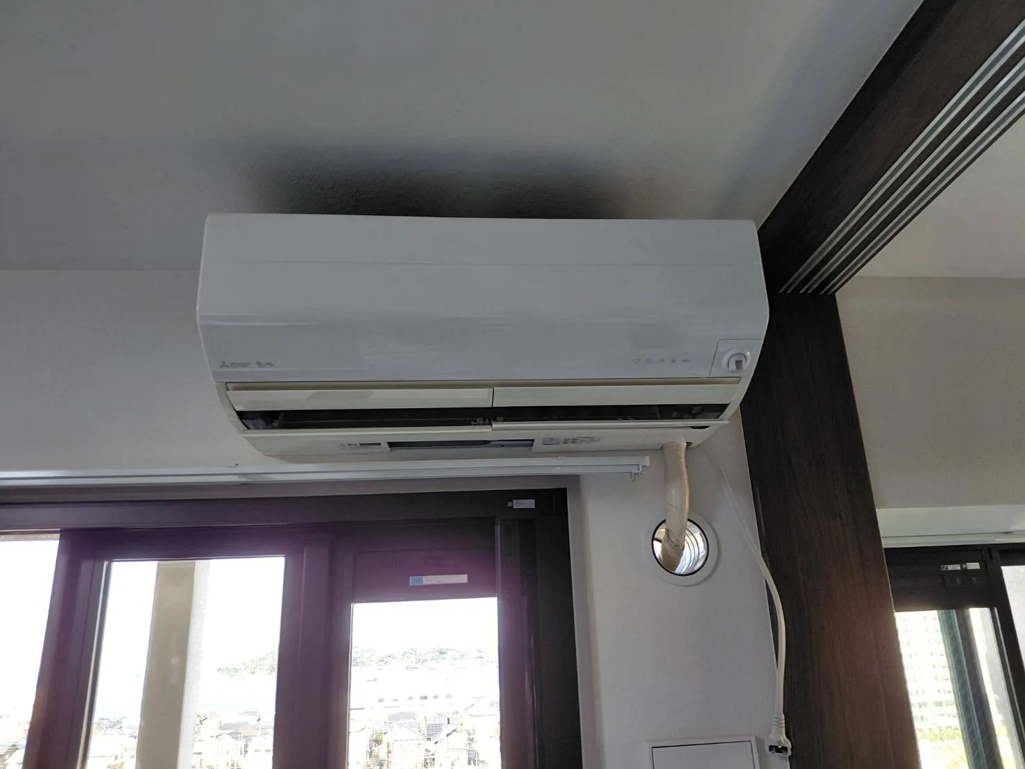 ２月２５日  行橋市の常連様より、取り付け、電圧変換依頼